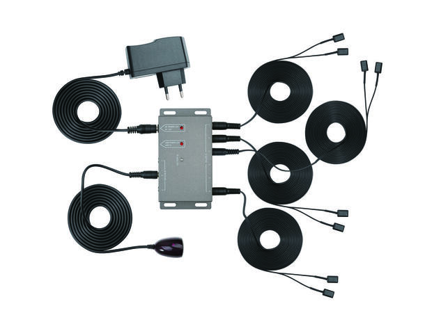 Multibrackets IR ekstender 8 enheter Sort 