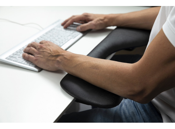 KENSON Underarmstøtte Symmetrisk 8805 Kunstskinn | Svart 