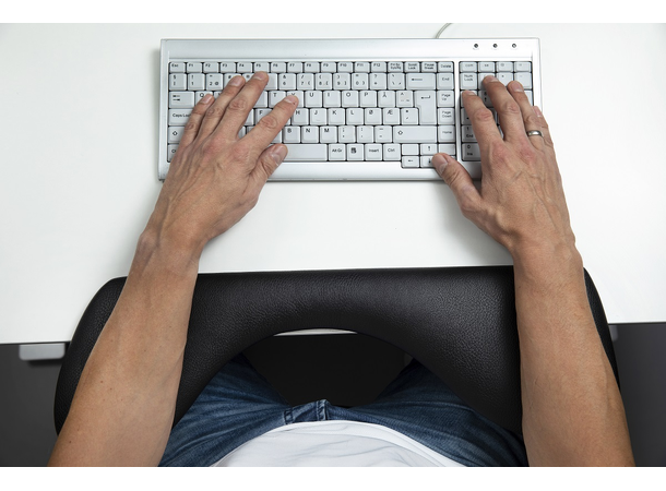 KENSON Underarmstøtte Symmetrisk 8805 Kunstskinn | Svart 