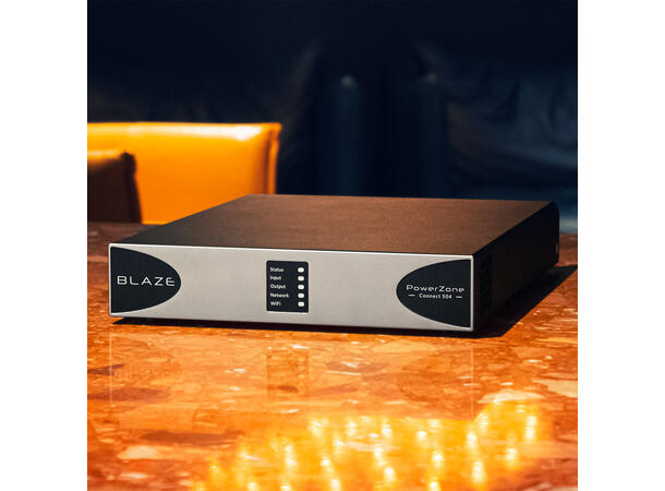 B-Vare Blaze PowerZone Connect 504 EU 4x125W 4-8 Ohm 2x250w 100V 16 Ohm 