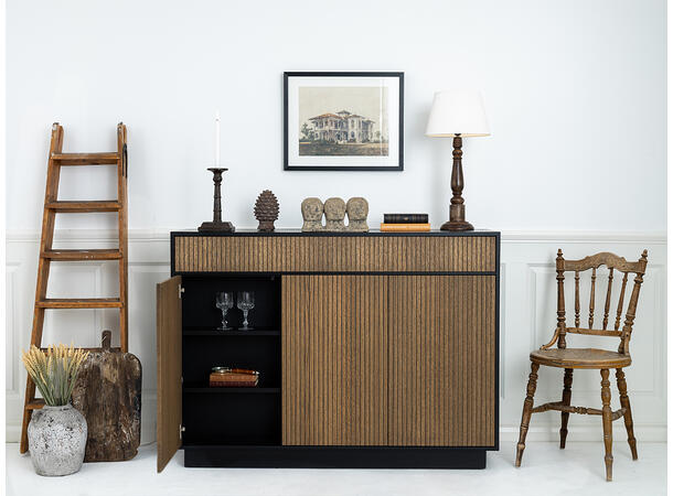 Multibrackets TV heis kabinett 65" Valnøtt, 50Kg, VESA 600400 