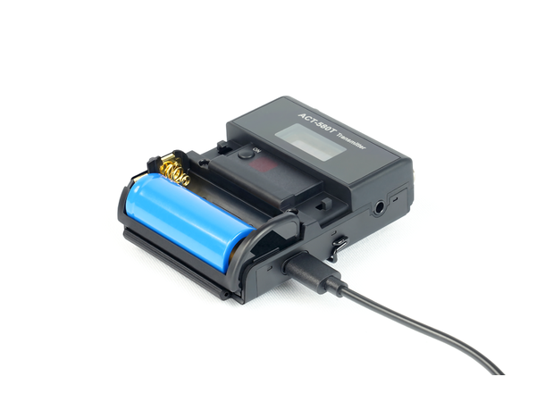 Mipro Trådløs ACT-5814A 4x580T 4 kan mottaker 4 x lomme 5GHz Sett 